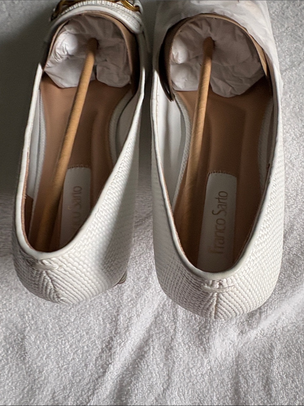 Franco Sarto White Woven Loafers with Gold Chain Accent - Picture 4 of 6